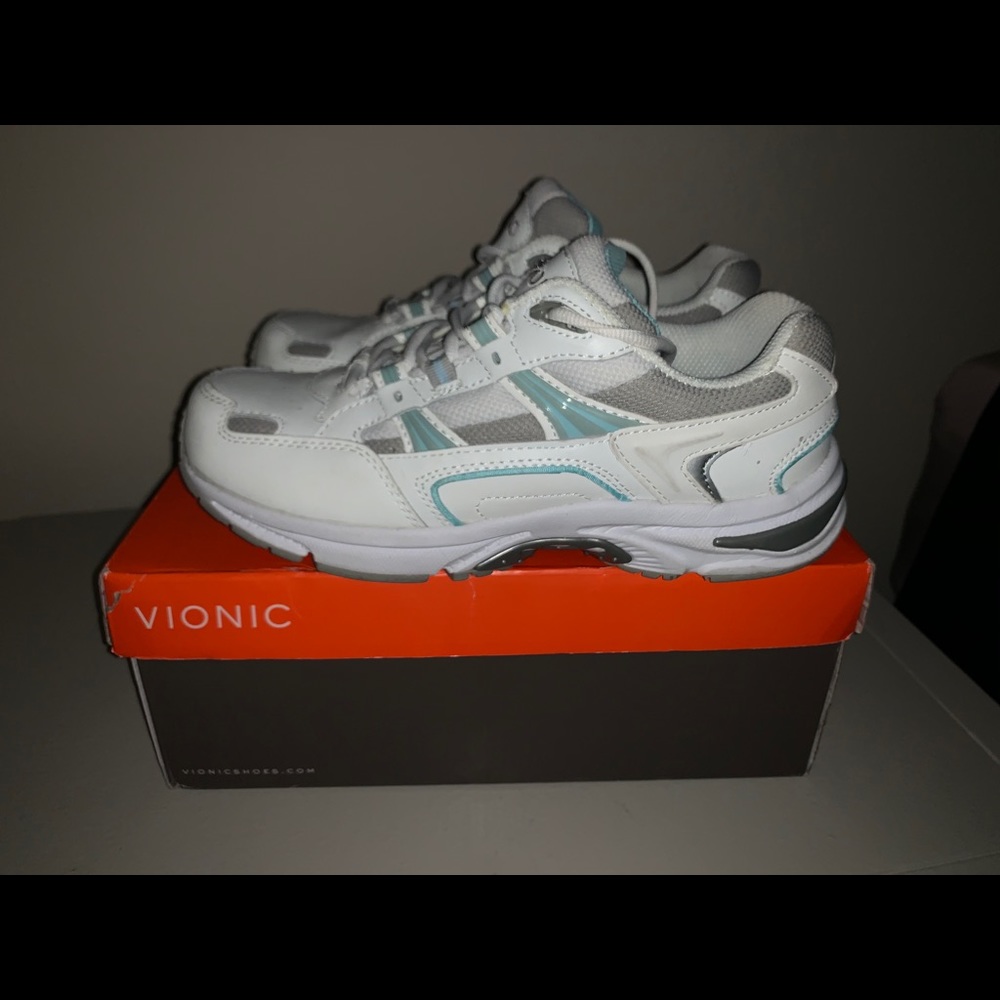 Vionic Classic Walker - image 1